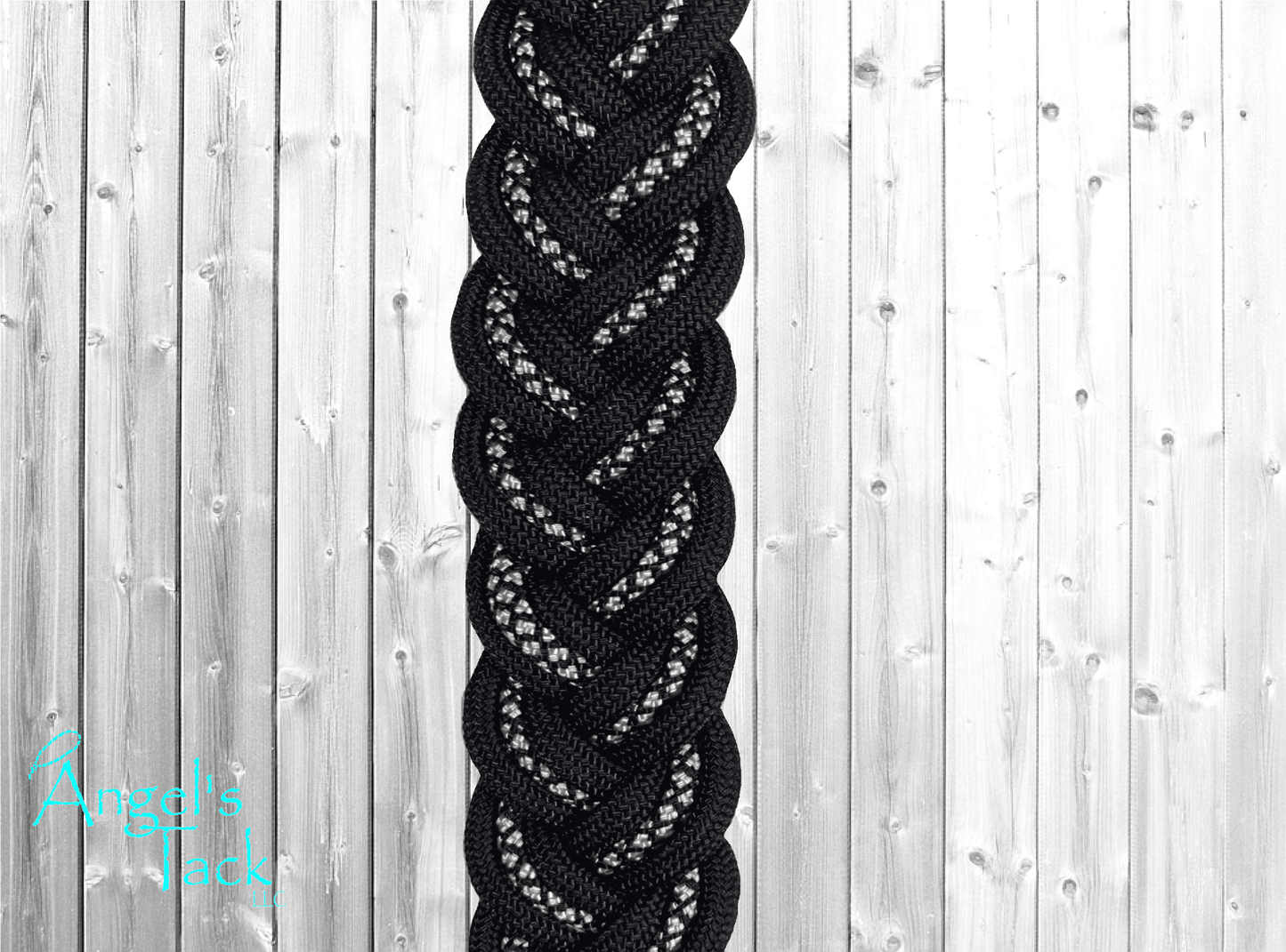 Black diamond barrel reins, close up